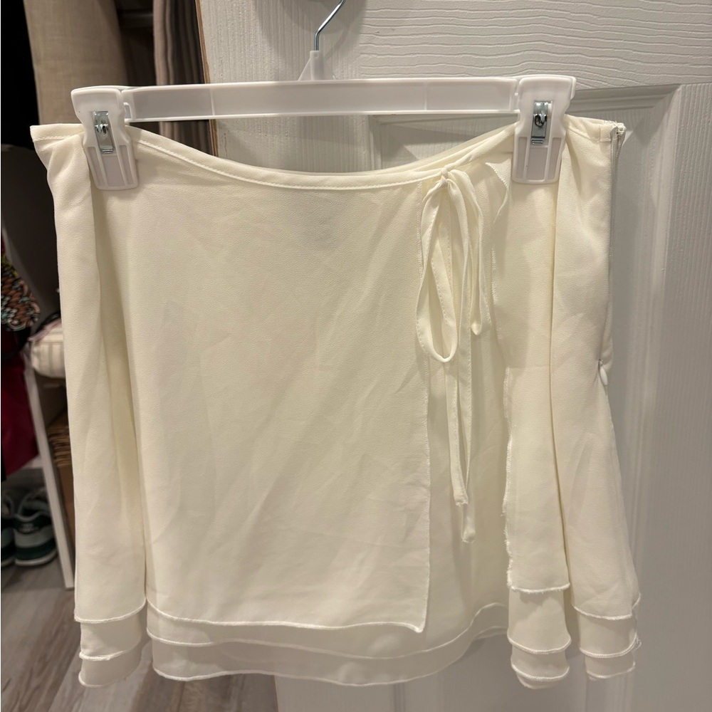 Forever 21 White Wrap Mini Skirt Size M